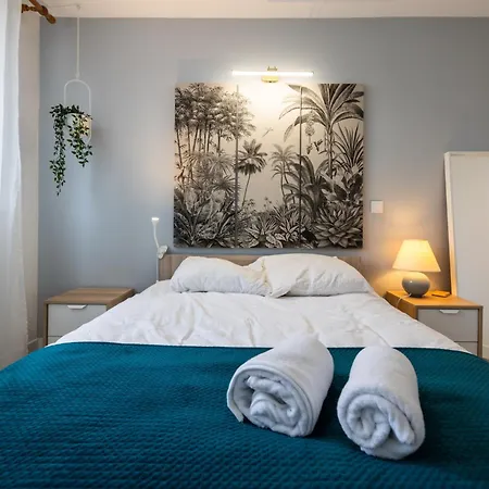 Air Conditioned, Inviting And Sunlit Appartement- Near Paris - Free Parking L'Hay-les-Roses Exterior photo