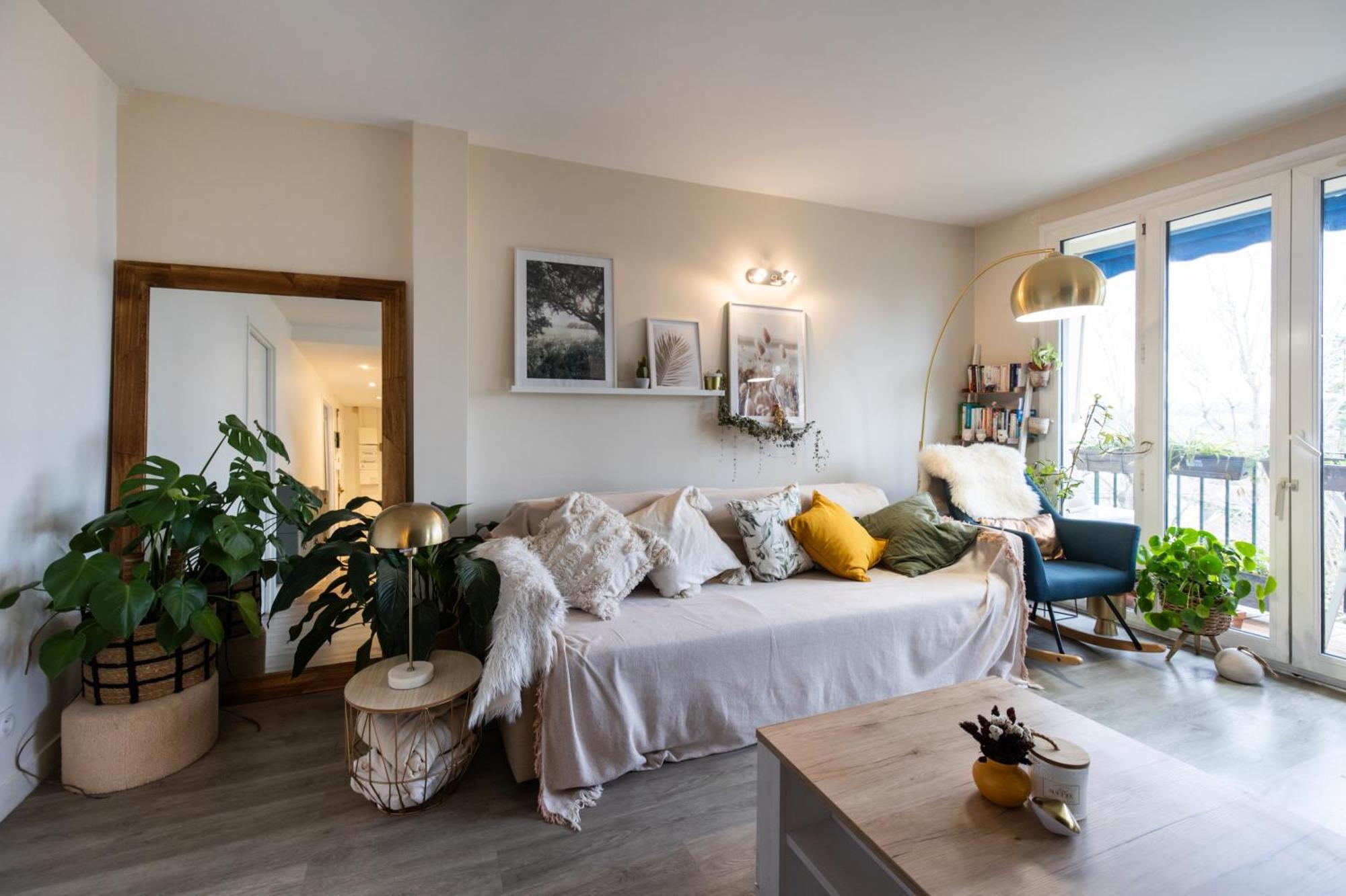 Air Conditioned, Inviting And Sunlit Appartement- Near Paris - Free Parking Appartement